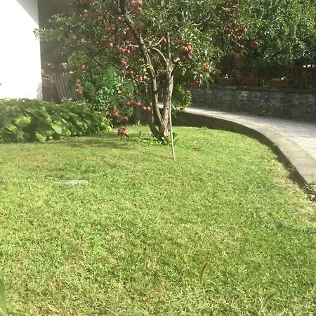 Casa Vacanze Lopaky * Pontey